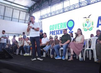 Adjuto Afonso acompanha ações do Governo Presente na zona Leste de Manaus