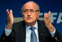 Blatter critica Fifa e Infantino após árbitro da Somália ser barrado nos EUA: ‘É inacreditável e absurdo’