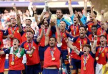 ‘Reis do mundo’ e ‘vitória dramática’: mídia internacional repercute título da Espanha na Copa do Mundo