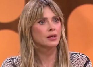 Carolina Dieckmmann emociona ao falar sobre alcoolismo da mãe