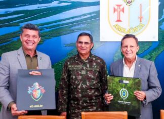Adjuto Afonso e Comandante Dan reforçam parceria com Exército para enfrentar estiagem no Amazonas