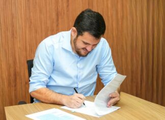 Renato Junior anuncia concurso para auditor fiscal da Semef com salário inicial de R$ 27 mil