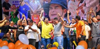 David reúne 4 mil pessoas no Jorge Teixeira e abre nova fase da pré-campanha em Manaus