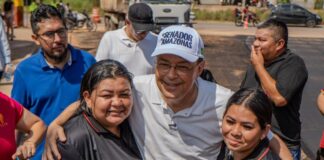 Eduardo Braga fiscaliza avanço das obras de pavimentação no município de Iranduba