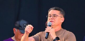 David Almeida rebate Serafim sobre greve e diz que governo não cumpriu convênio