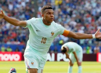 Mbappé assume artilharia, França vence Marrocos e avança à semifinal da Copa