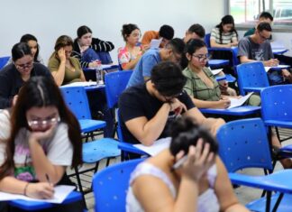 TCE-AM realiza provas do Processo Seletivo para Residência Jurídica e Contábil com mais de 800 candidatos