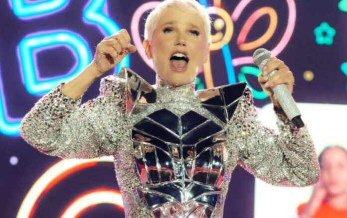 1831924060-xuxa-meneghel(1)