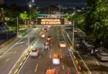 Renato Junior apresenta tecnologia que leva informações do trânsito em tempo real aos motoristas em Manaus