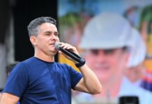 Jovens participam da construção do plano de governo de David Almeida