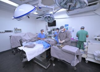 Roberto Cidade visita Hospital Francisca Mendes e conhece tecnologia utilizada em cirurgias cardíacas pediátricas