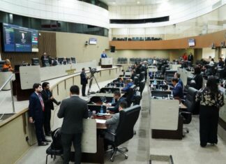 Grande Expediente da CMM debate violência contra a mulher
