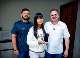‘É a mão do governador trabalhando’, diz industriário que teve o celular localizado pelo RecuperaFone