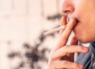 Do mau hálito ao câncer: especialista alerta para os riscos do tabagismo à saúde bucal