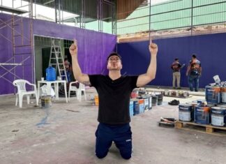 Após impedir paralisação, Rodrigo Guedes garante retorno das obras na quadra do Lírio do Vale