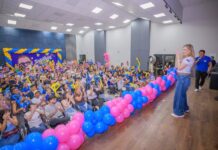 Thaisa Cidade reúne mais de 300 jovens e apresenta propostas de Roberto Cidade para a juventude do Amazonas