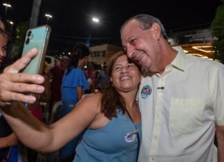 Omar propõe crédito e geração de renda para autonomia das mulheres chefes de família no CadÚnico