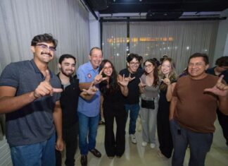 Estudantes terão estágio remunerado e cursos de IA para facilitar acesso ao primeiro emprego, propõe Omar