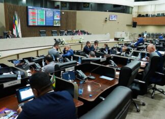 Câmara Municipal de Manaus debate acessibilidade e inclusão em Tribuna Popular