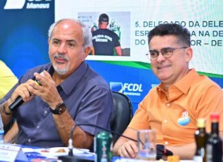 David assina carta-compromisso com setor lojista e propõe plano para desburocratizar o comércio