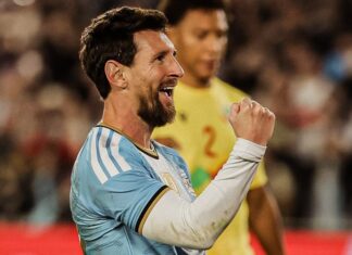 Messi chora, comanda Argentina e se despede com vitória, gol e assistências