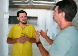 Renato Junior vistoria obras do Caps no Lago Azul com 60% de execução