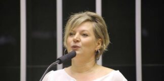 Joice Hasselmann declara voto em Lula e fala sobre rompimento com Bolsonaro: ‘Vi o clã por dentro’